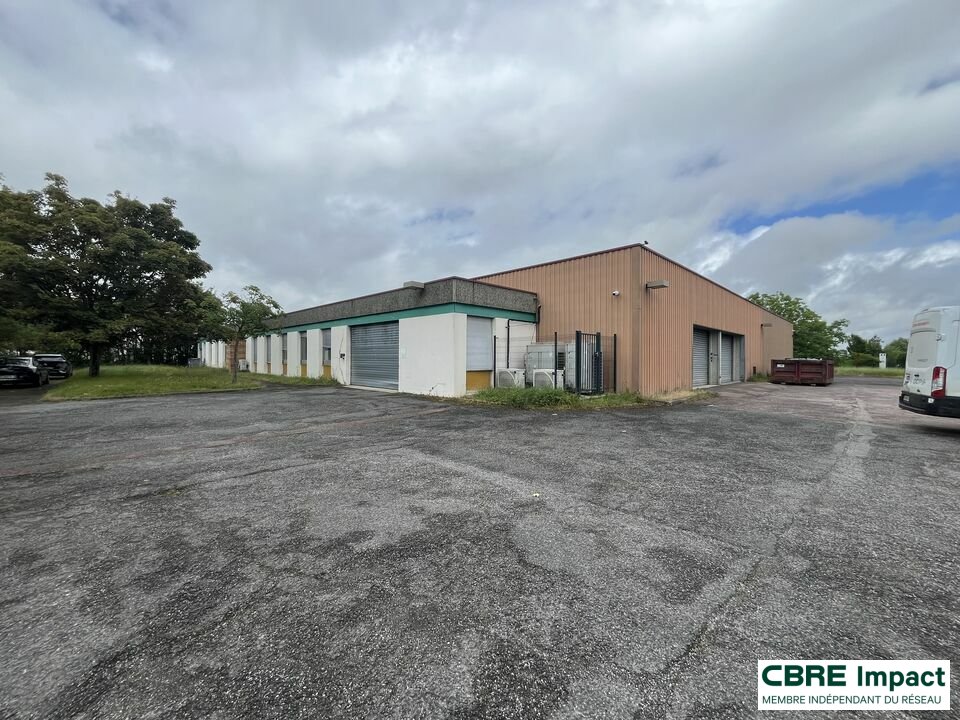 IMPACT CBRE VENTE-LOCAL D'ACTIVITE-SAINTE_SAVINE-10