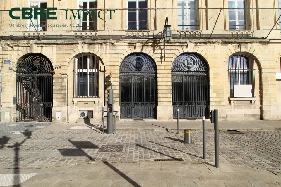 IMPACT CBRE LOCATION-LOCAL COMMERCIAL-REIMS-51