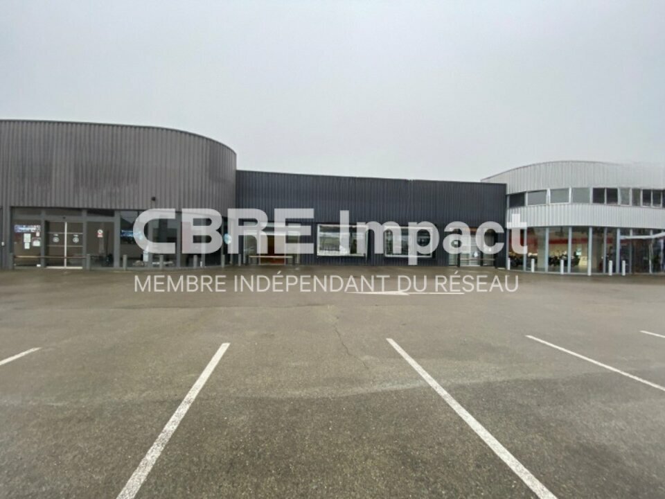 IMPACT CBRE LOCATION-LOCAL COMMERCIAL-CHENOVE-21