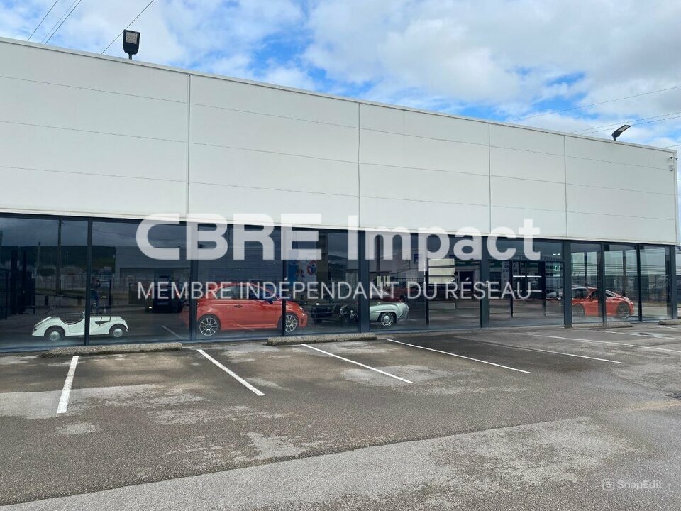 IMPACT CBRE LOCATION-LOCAL COMMERCIAL-CHENOVE-21