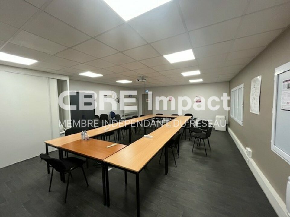 IMPACT CBRE LOCATION-LOCAL D'ACTIVITE-CORMONTREUIL-51