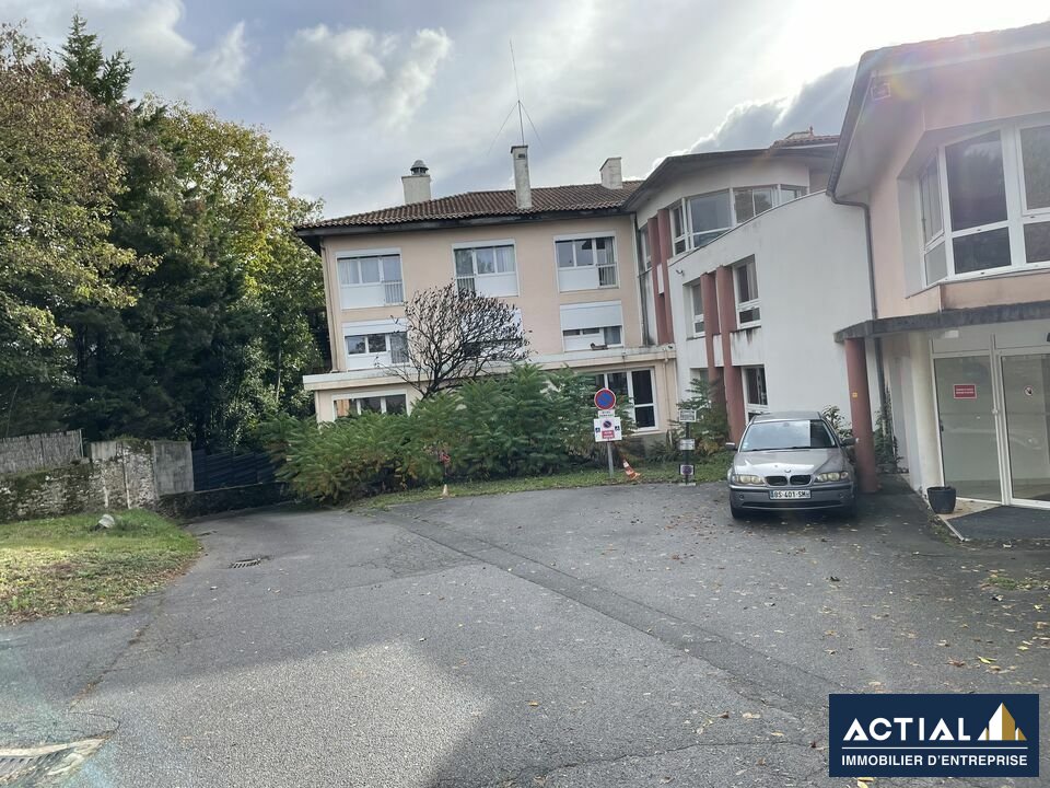 ACTIAL IMMOBILIER VENTE-BUREAUX-MAUVES_SUR_LOIRE-44