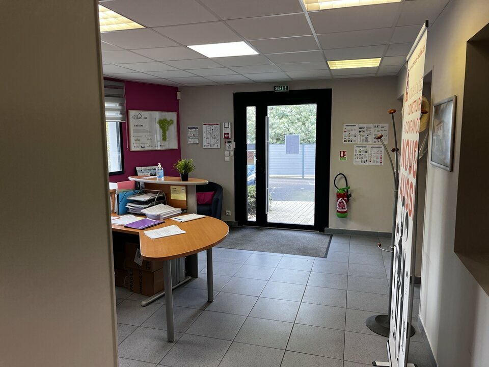 ACTIAL IMMOBILIER LOCATION-BUREAUX-LA_CHAPELLE_SUR_ERDRE-44