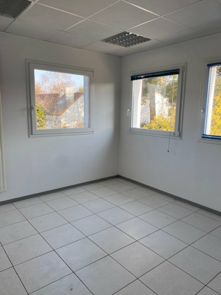 ACTIAL IMMOBILIER LOCATION-BUREAUX-LA_CHAPELLE_SUR_ERDRE-44