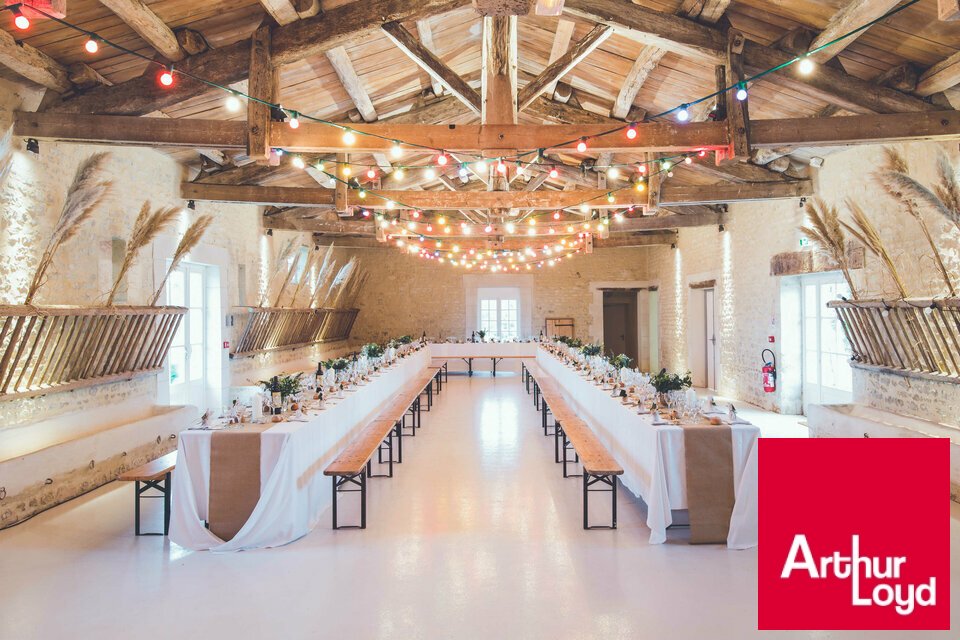 ARTHUR LOYD BIARRITZ LOCATION-LOCAL COMMERCIAL-HASPARREN-64