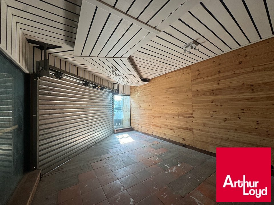 ARTHUR LOYD BIARRITZ LOCATION-LOCAL COMMERCIAL-DAX-40