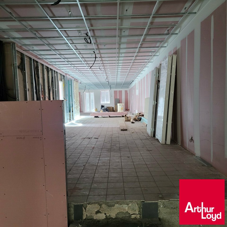ARTHUR LOYD BIARRITZ LOCATION-LOCAL COMMERCIAL-DAX-40