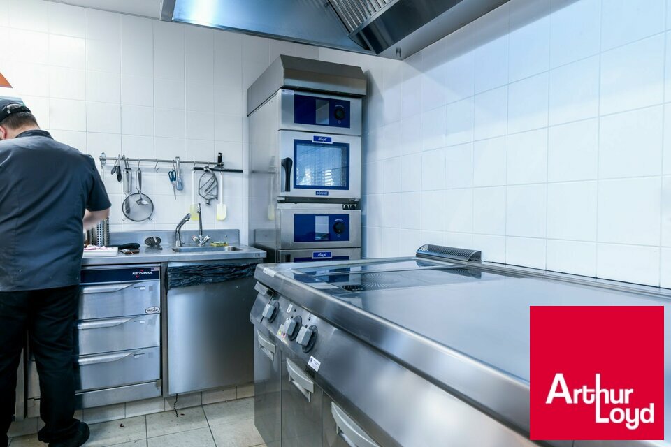 ARTHUR LOYD BIARRITZ VENTE-FONDS DE COMMERCE-BAYONNE-64