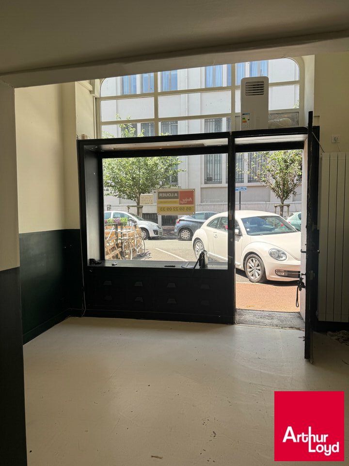 ARTHUR LOYD BIARRITZ LOCATION-LOCAL COMMERCIAL-BAYONNE-64