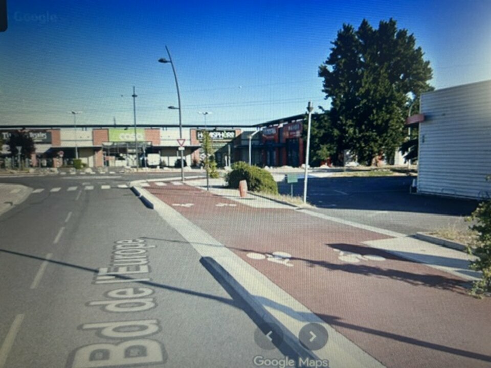 ABAULT TOULOUSE LOCATION-LOCAL COMMERCIAL-PORTET-SUR-GARONNE-31