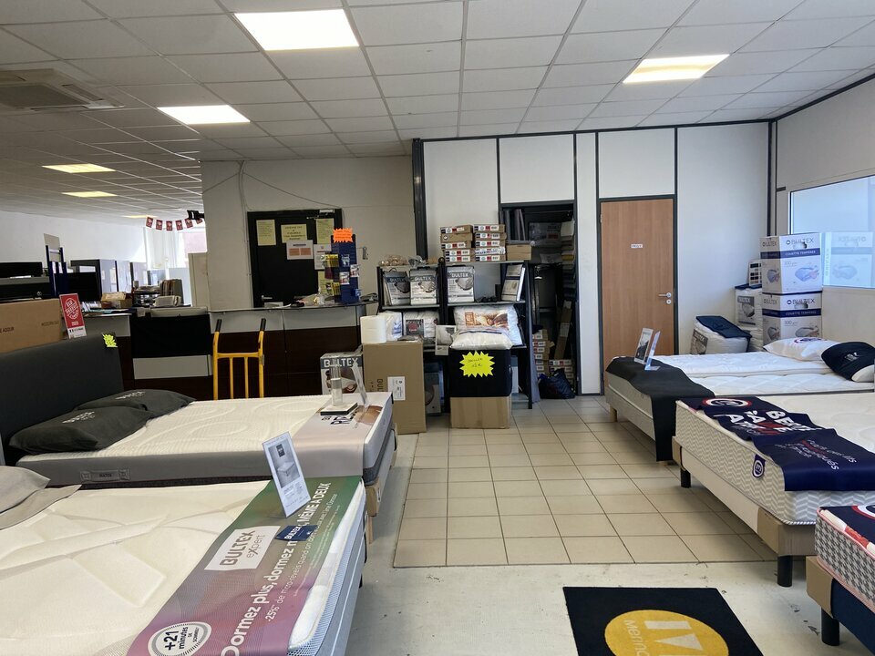 ABAULT TOULOUSE LOCATION-LOCAL COMMERCIAL-L'ISLE_JOURDAIN-32