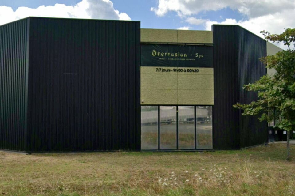 ABAULT BORDEAUX LOCATION-LOCAL COMMERCIAL-PESSAC-33