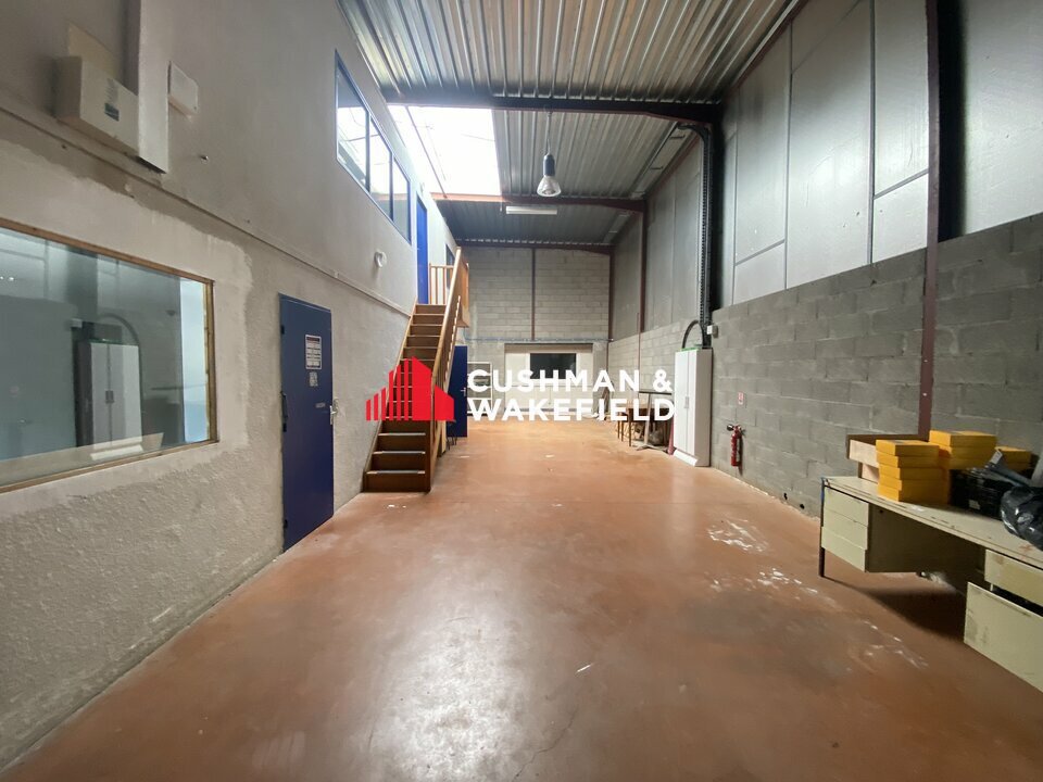 CUSHMAN WAKEFIELD TOULOUSE LOCATION-LOCAL D'ACTIVITE-QUINT_FONSEGRIVES-31