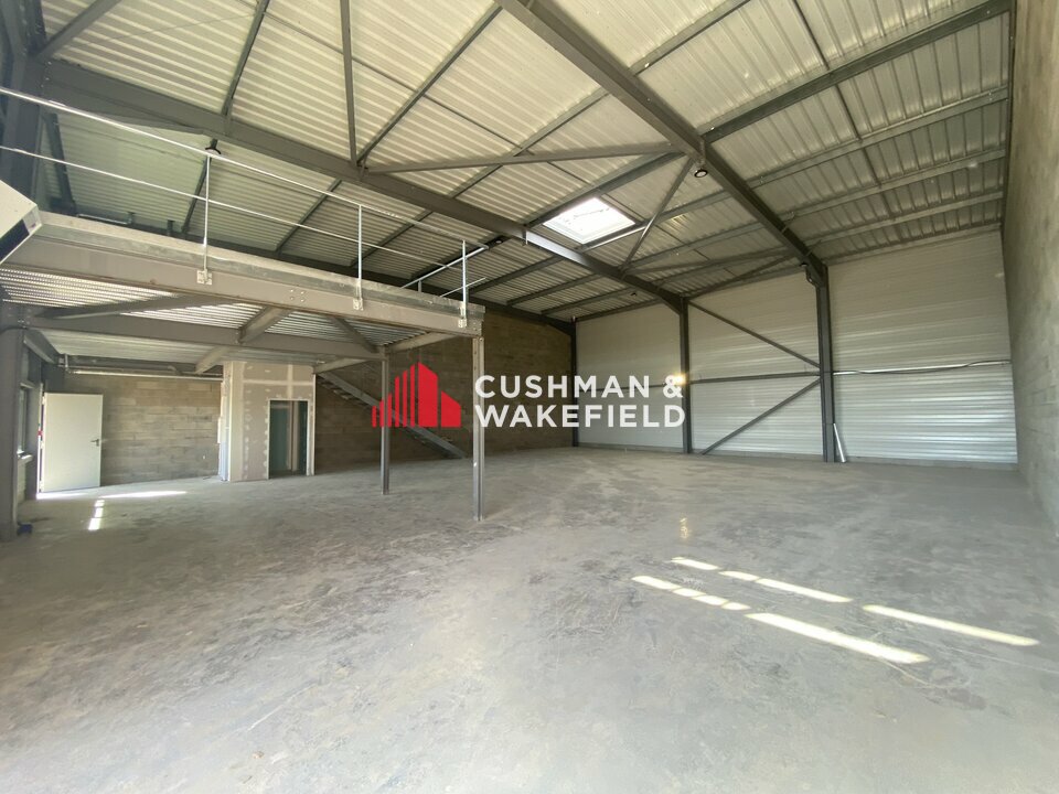 CUSHMAN WAKEFIELD TOULOUSE VENTE-LOCAL D'ACTIVITE-PIBRAC-31