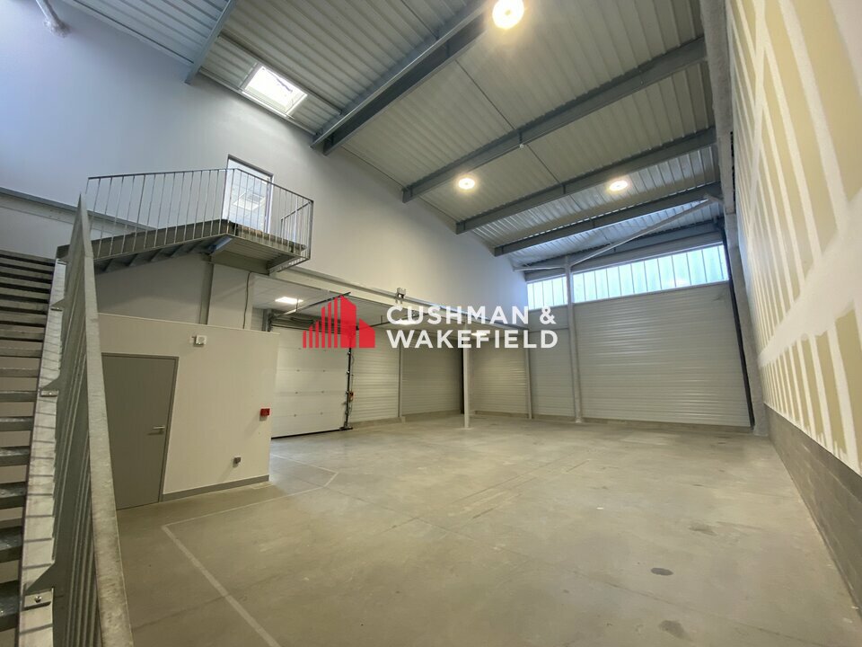 CUSHMAN WAKEFIELD TOULOUSE LOCATION-LOCAL D'ACTIVITE-ESCALQUENS_-31