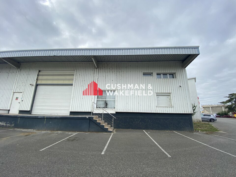 CUSHMAN WAKEFIELD TOULOUSE LOCATION-ENTREPOT-PORTET_SUR_GARONNE-31
