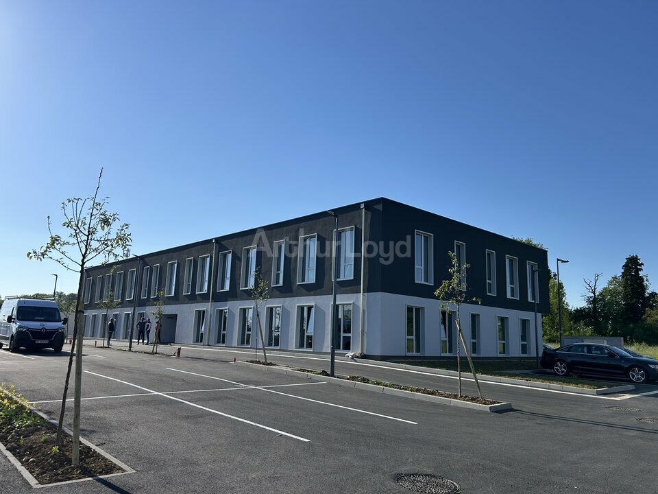 ARTHUR LOYD LORRAINE  VENTE-BUREAUX-ARS_LAQUENEXY-57