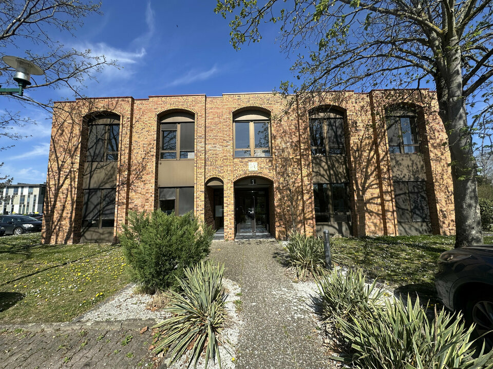 ARTHUR LOYD ALSACE LOCATION-BUREAUX-LINGOLSHEIM-67