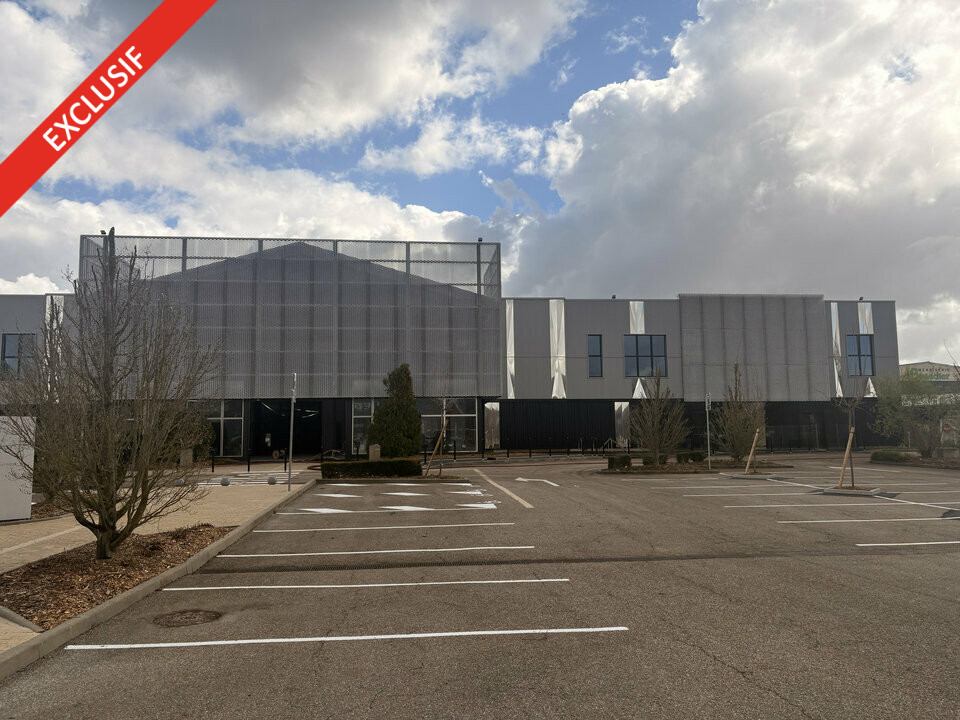 ARTHUR LOYD LORRAINE  LOCATION-LOCAL COMMERCIAL-SEMECOURT-57