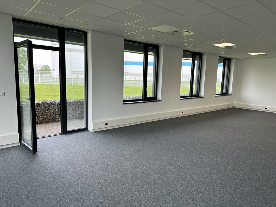 ARTHUR LOYD ALSACE LOCATION-BUREAUX-ENTZHEIM-67