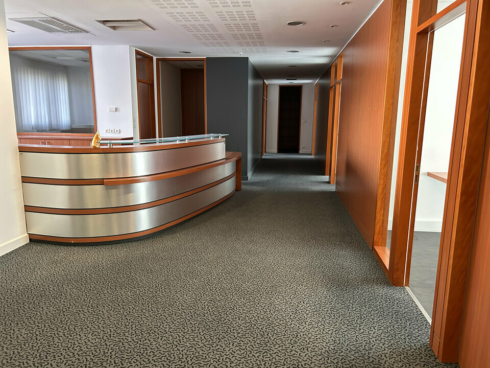 ARTHUR LOYD ALSACE VENTE-BUREAUX-SAINT-LOUIS-68