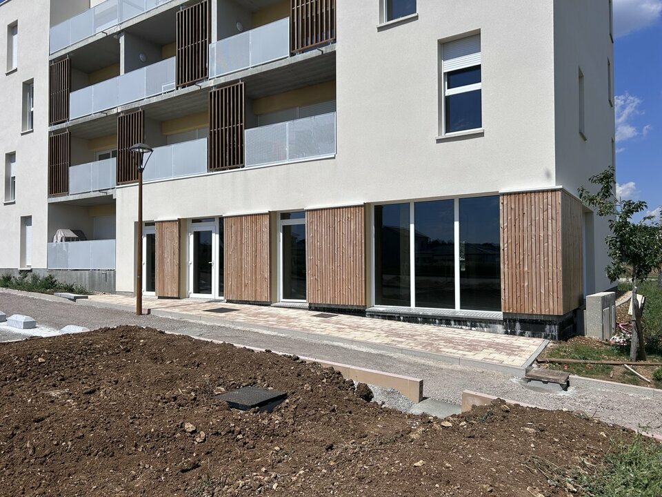 ARTHUR LOYD LORRAINE  LOCATION-LOCAL COMMERCIAL-FONTOY-57