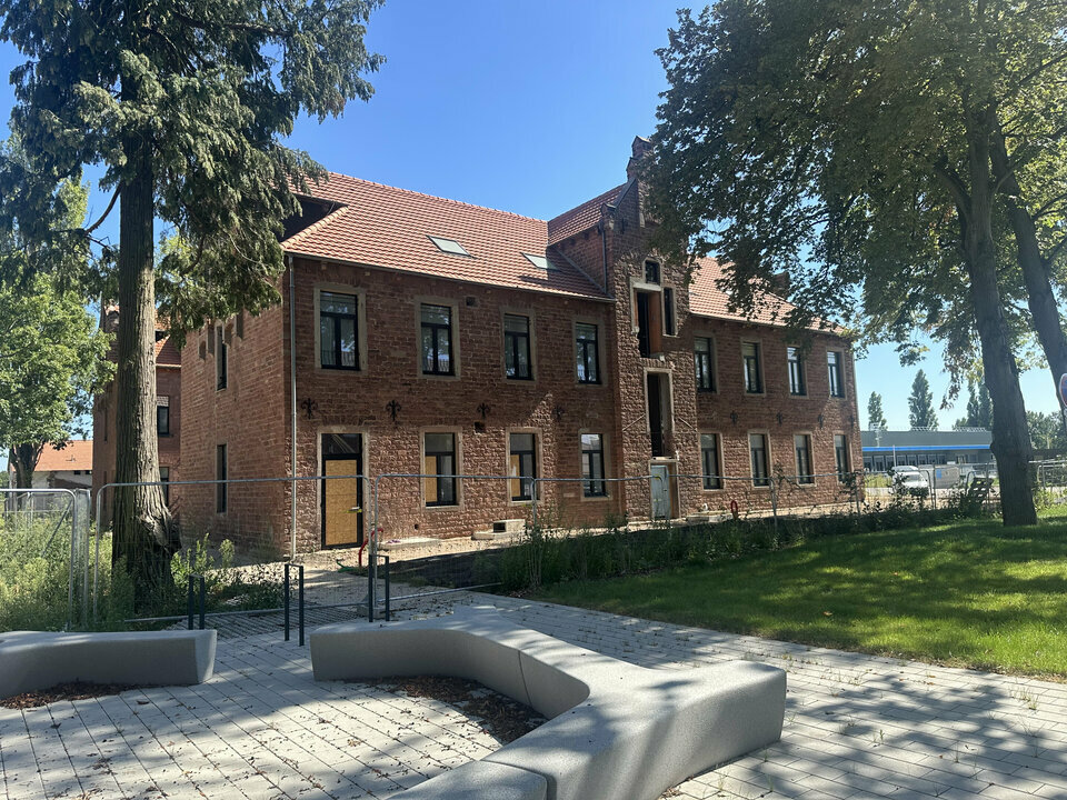 ARTHUR LOYD ALSACE VENTE-BUREAUX-HOERDT-67