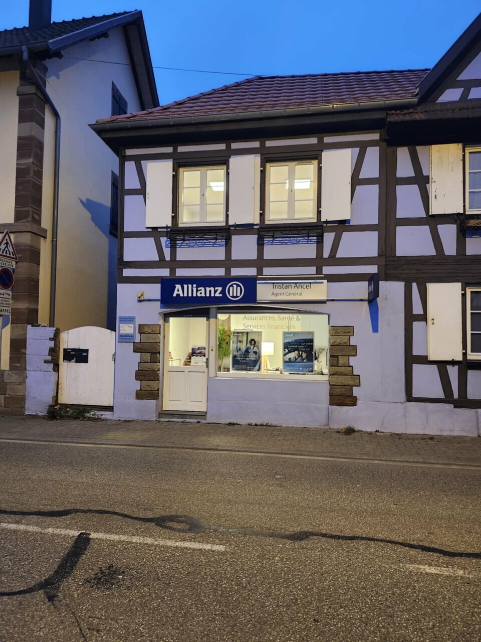 ARTHUR LOYD ALSACE LOCATION-LOCAL COMMERCIAL-MITTELHAUSBERGEN-67