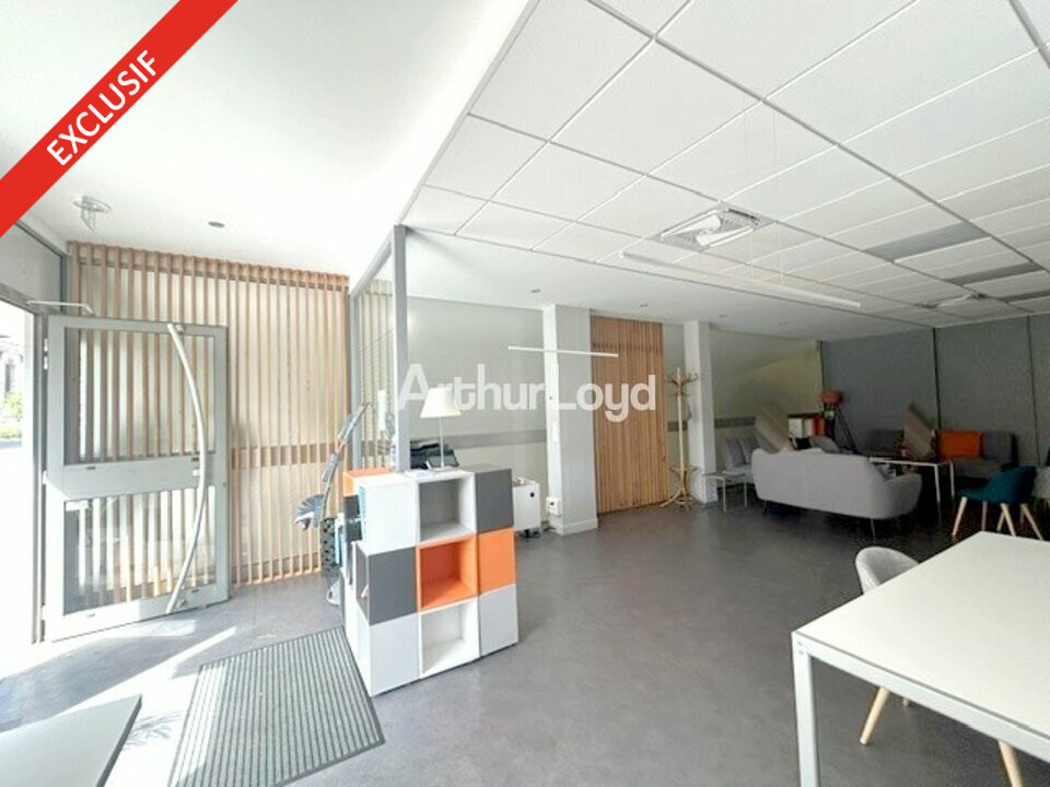 ARTHUR LOYD LORRAINE  LOCATION-LOCAL COMMERCIAL-NANCY-54