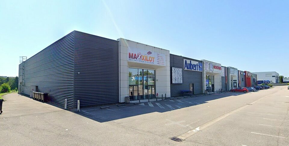 ARTHUR LOYD LORRAINE  LOCATION-LOCAL COMMERCIAL-EPINAL-88