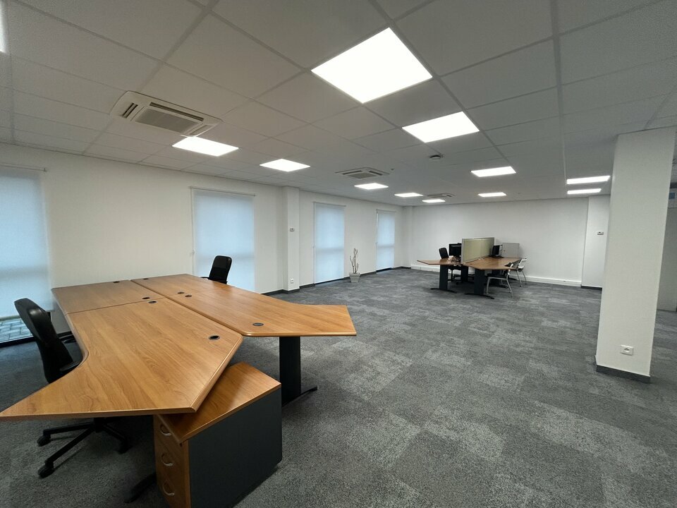 ARTHUR LOYD LORRAINE  VENTE-BUREAUX-ARS_LAQUENEXY-57