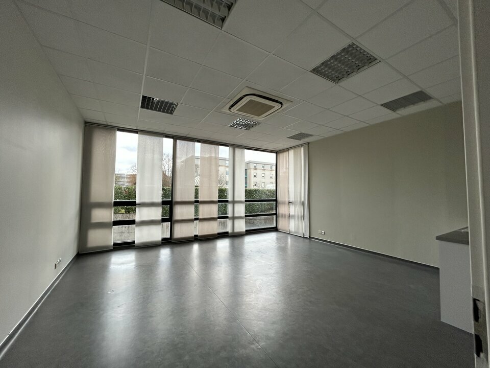 ARTHUR LOYD LORRAINE  VENTE-BUREAUX-METZ-57