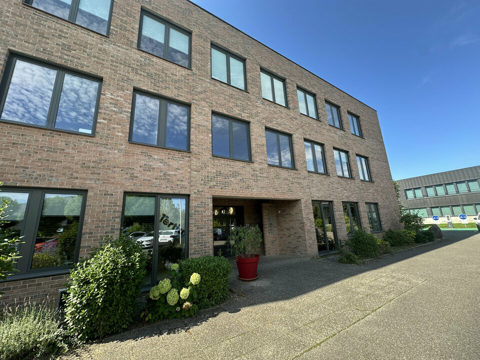 ARTHUR LOYD ALSACE LOCATION-BUREAUX-ENTZHEIM-67