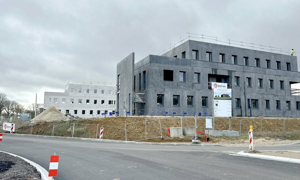 ARTHUR LOYD LORRAINE  VENTE-BUREAUX-CHAVIGNY-54