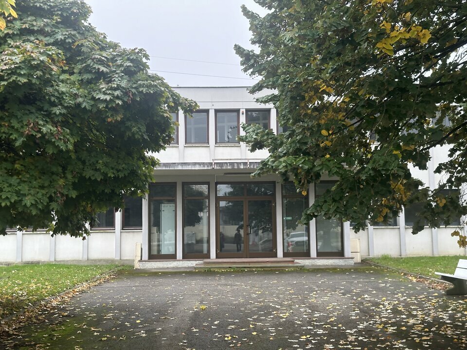 ARTHUR LOYD ALSACE LOCATION-BUREAUX-GEISPOLSHEIM-67