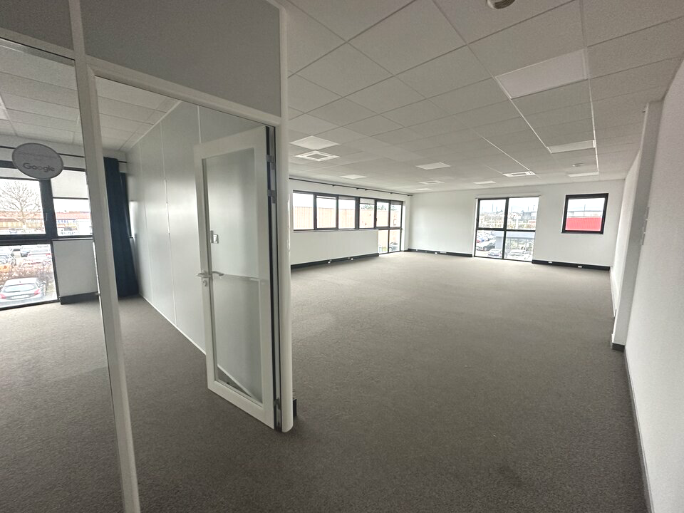 ARTHUR LOYD ALSACE VENTE-BUREAUX-OBERNAI-67