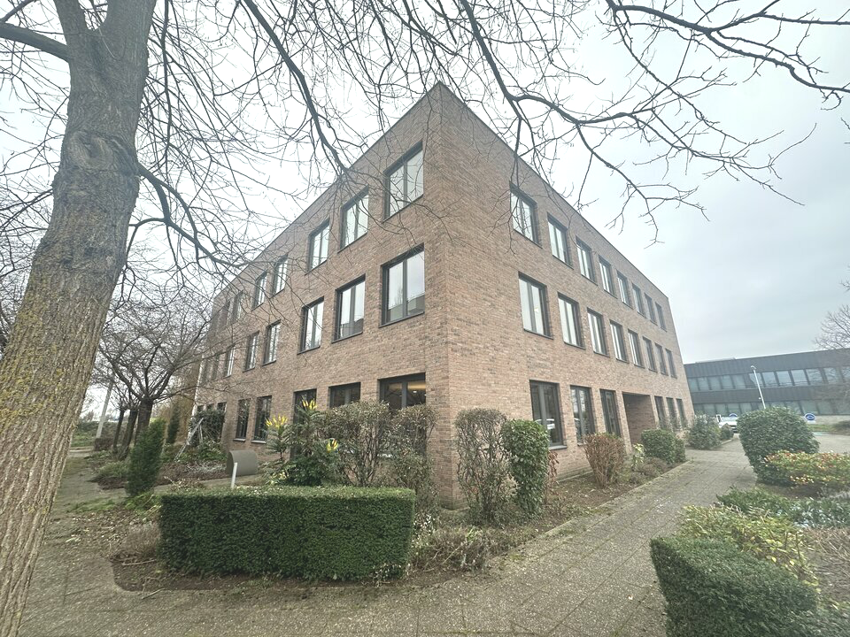 ARTHUR LOYD ALSACE LOCATION-BUREAUX-ENTZHEIM-67