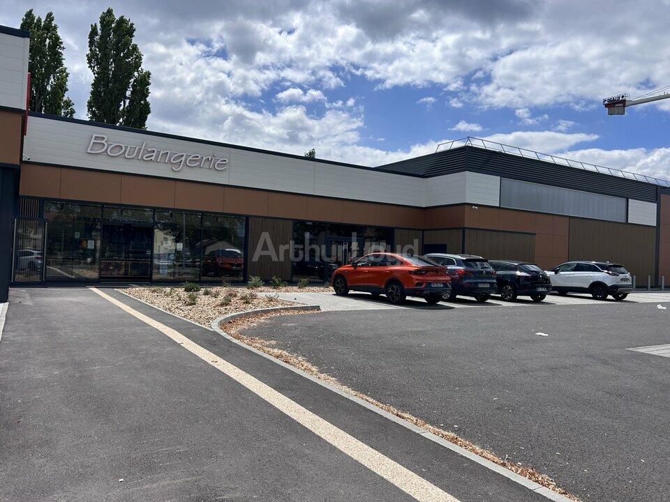 ARTHUR LOYD LORRAINE  LOCATION-LOCAL COMMERCIAL-FLORANGE-57