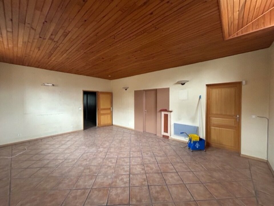 ARTHUR LOYD LORRAINE  LOCATION-BUREAUX-VEZELISE-54