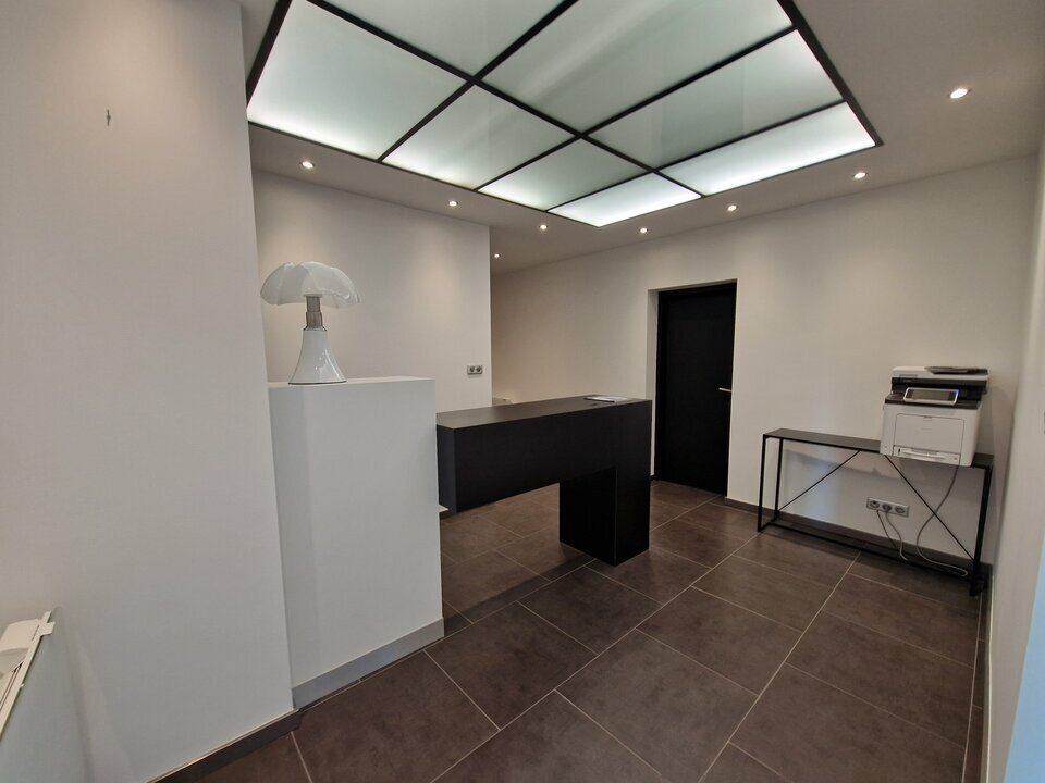 RETAIL PREMIUM LOCATION-BUREAUX-NANCY-54