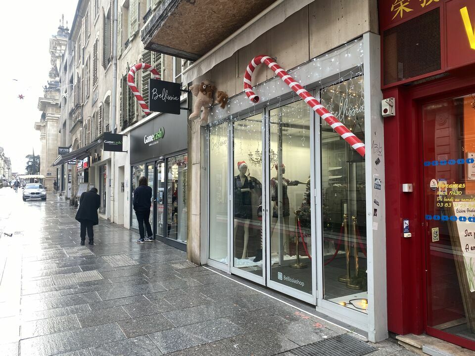 RETAIL PREMIUM CESSION-LOCAL COMMERCIAL-NANCY-54