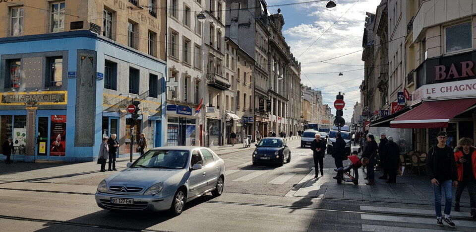 RETAIL PREMIUM CESSION-LOCAL COMMERCIAL-NANCY-54