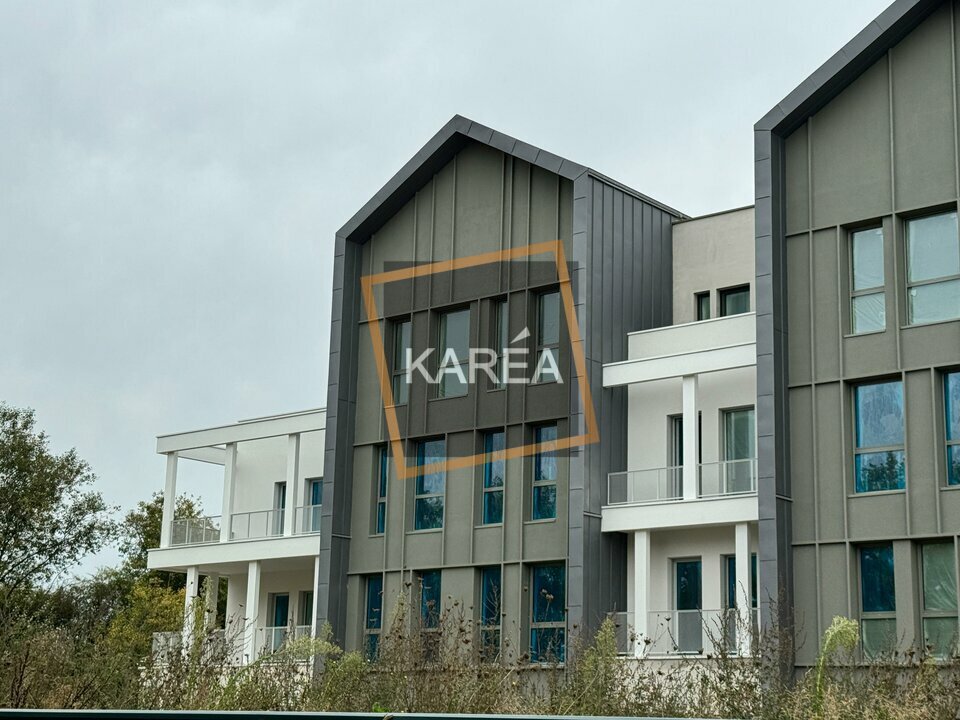 KAREA LOCATION-BUREAUX-SERRIS-77