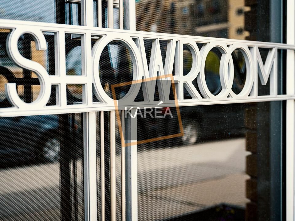 KAREA LOCATION-LOCAL COMMERCIAL-SERRIS-77