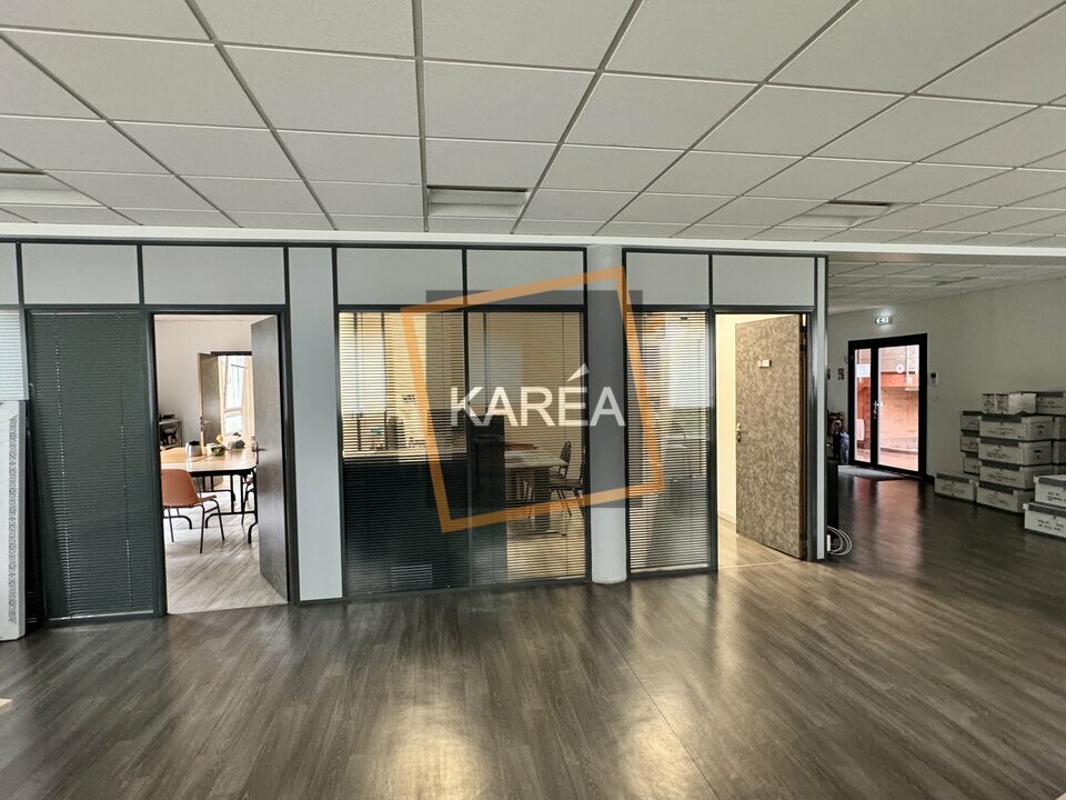 KAREA LOCATION-BUREAUX-MAGNY_LE_HONGRE-77