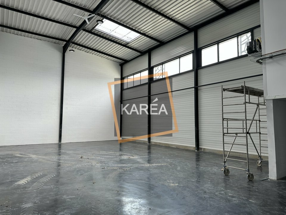 KAREA VENTE-LOCAL D'ACTIVITE-COURTRY-77