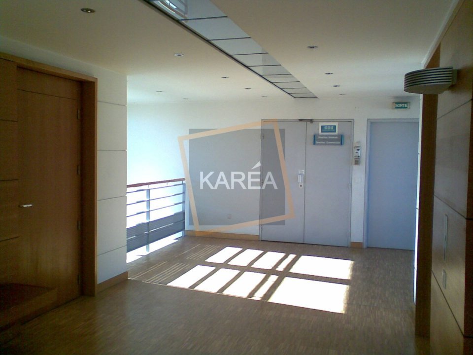 KAREA LOCATION-BUREAUX-LOGNES-77