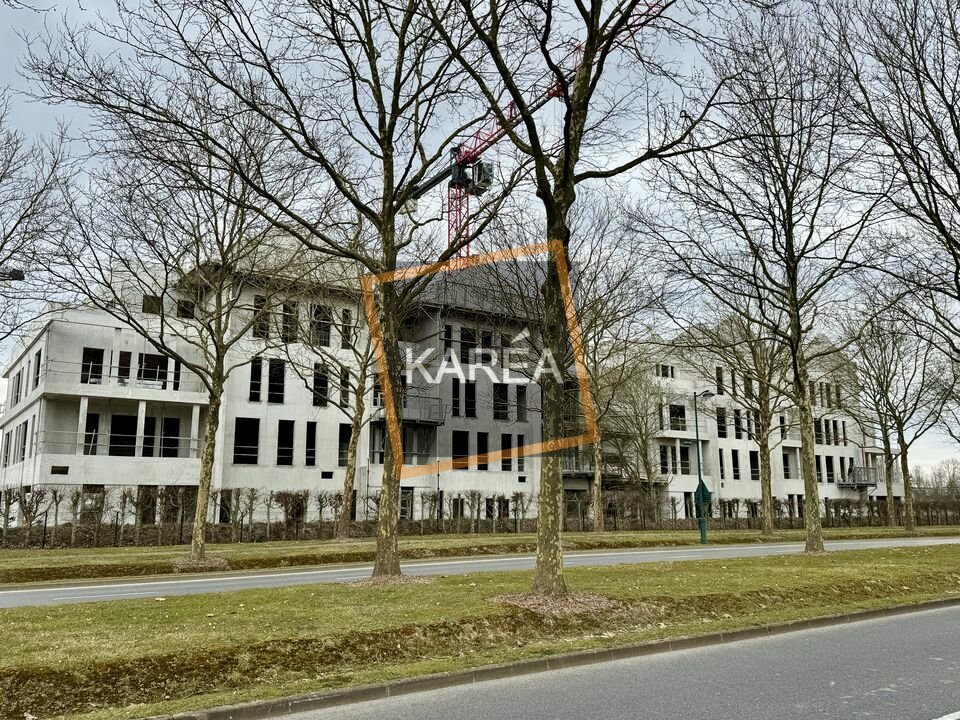 KAREA LOCATION-LOCAL COMMERCIAL-SERRIS-77