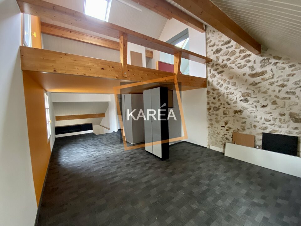 KAREA LOCATION-BUREAUX-CHESSY-77