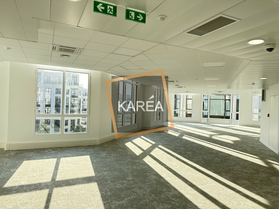 KAREA LOCATION-BUREAUX-CHESSY-77